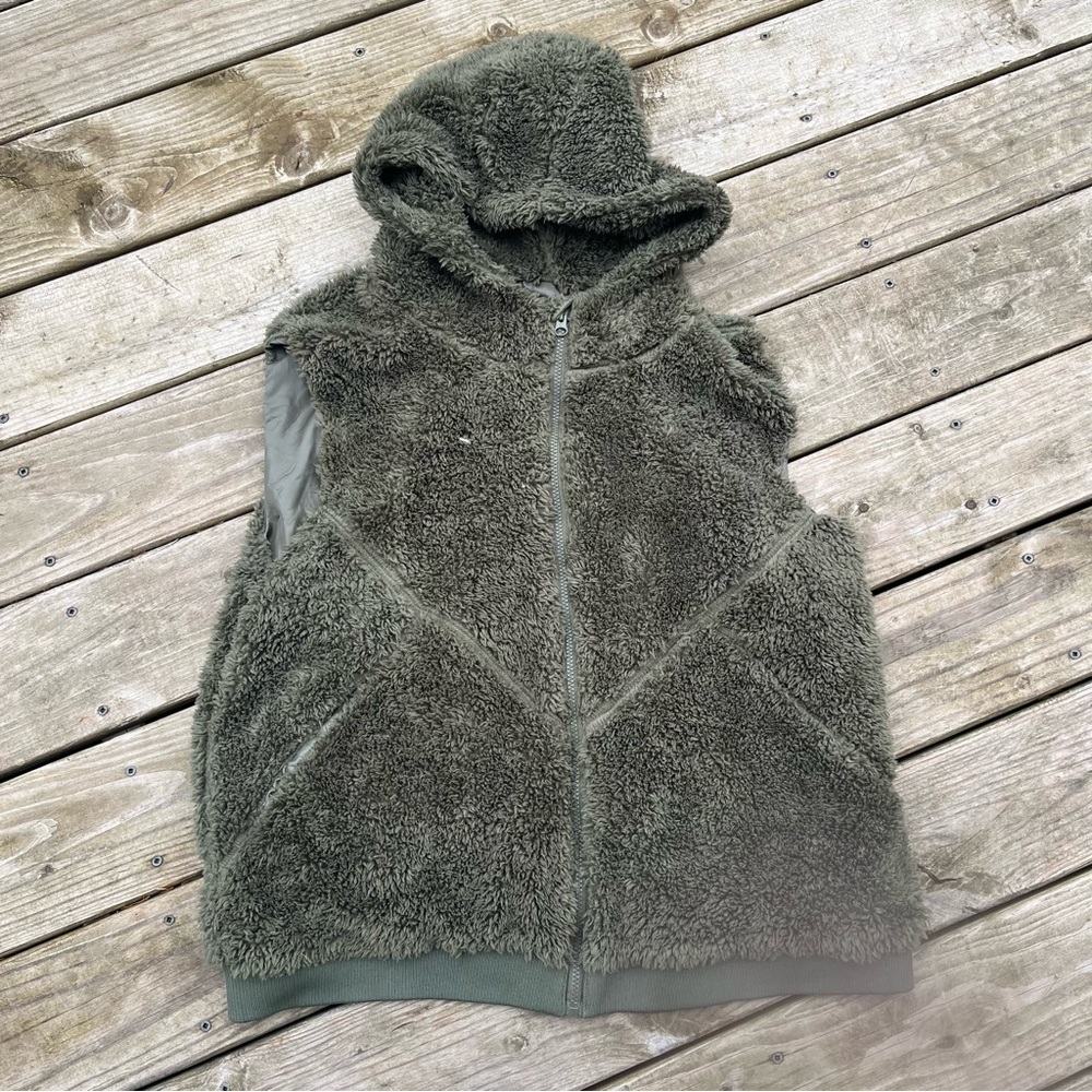 ** ZYIA Green Fuzzy Hooded Teddy Bear Vest Full Zip XL